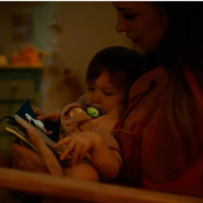 Philips Avent Ultra Air Nighttime Pacifier, 6-18 Months, Girl - 2 Pieces